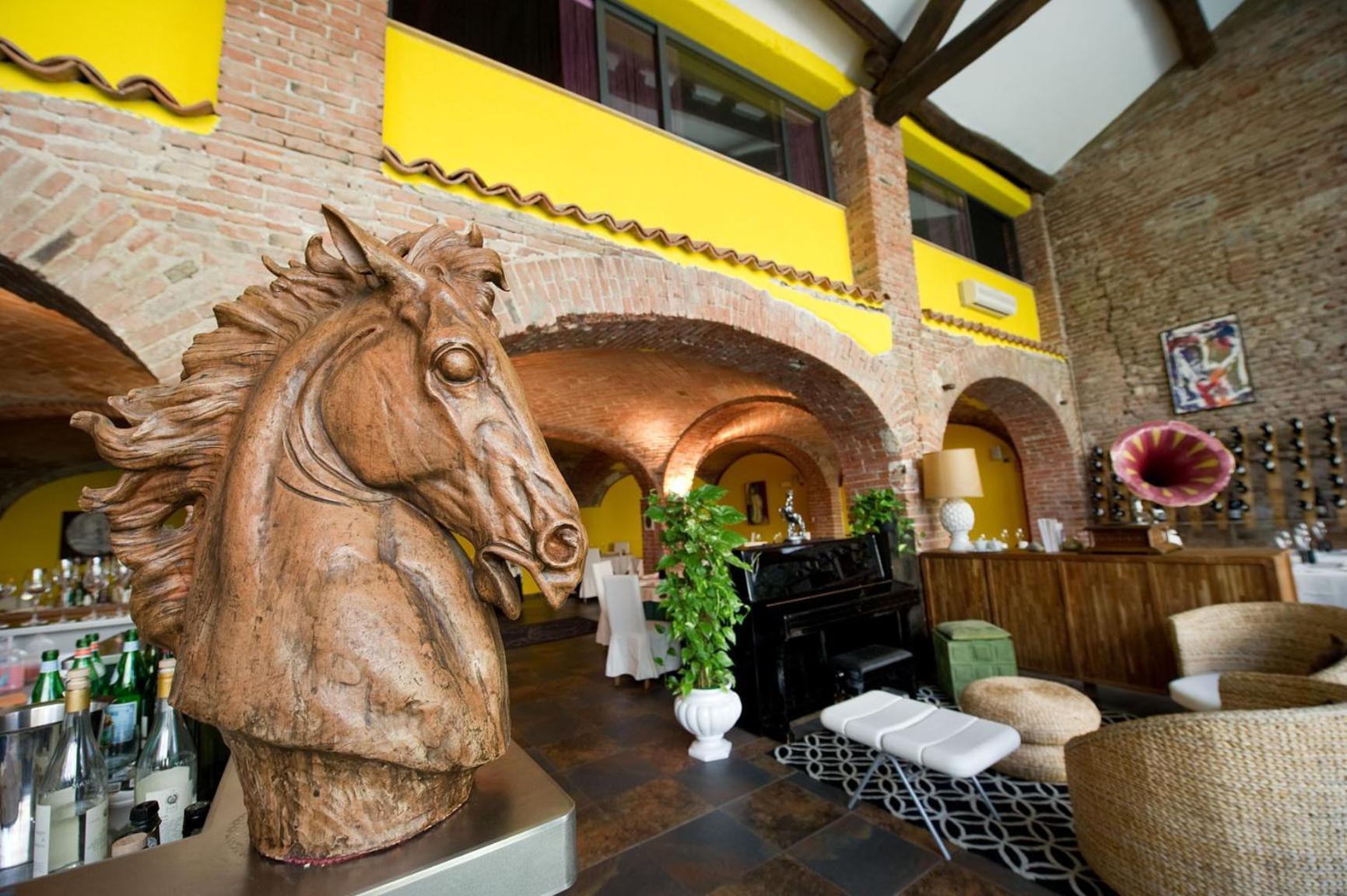 Albergo Cavallino トルトーナ エクステリア 写真